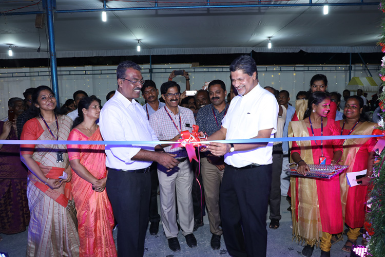 confident leo 3 - ribbon cutting ceremony