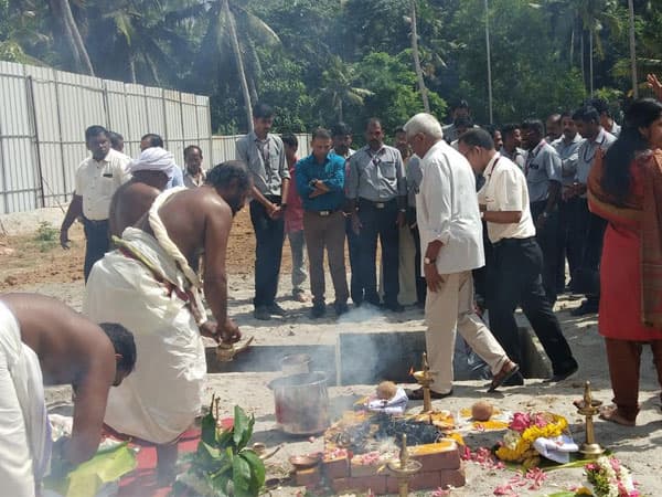 Confident Greenfield