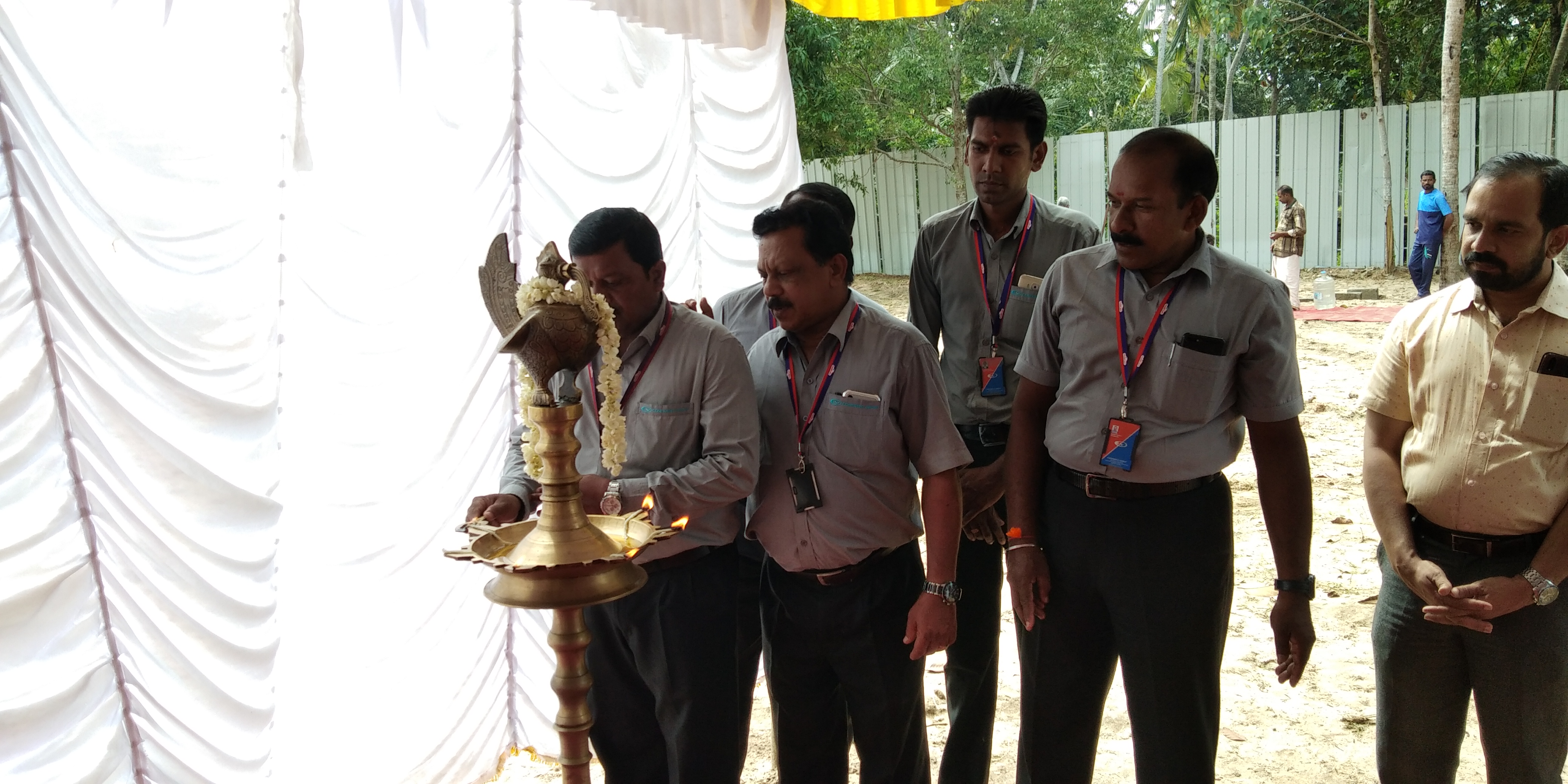 Bhoomi Pooja Confident Crown