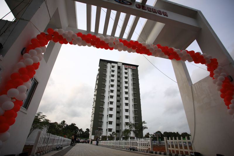 Key Handing Over Ceremony Of Confident Oberon, Aluva , Kochi