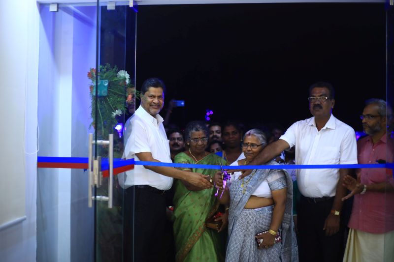 Key Handing Over Ceremony Of Confident Oberon, Aluva , Kochi