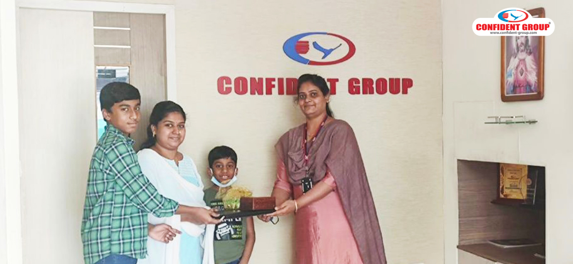 Mr. Sajidas Sivadasan & Mrs. Lekshmi Usha Madhu